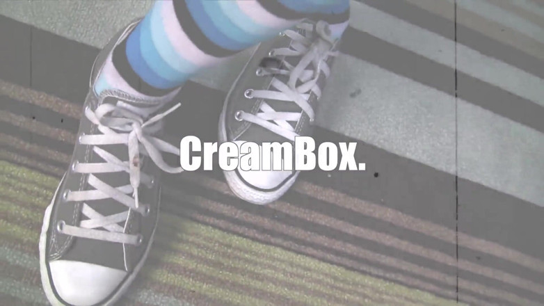 Mr. POV: Veruca James stjärnor i cream box