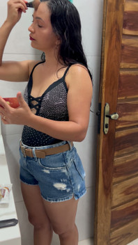 Hello This She Very Beautiful