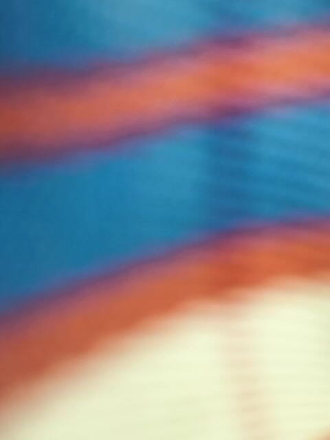 Jayramj764: Băiatul în pat