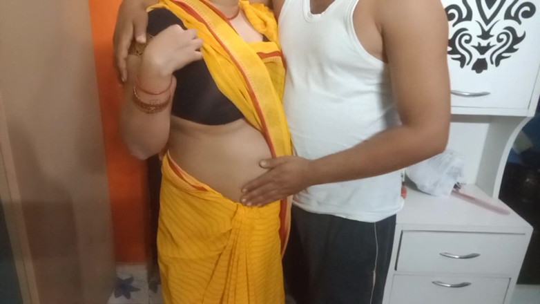 Manjushukla: Indická roztomilá bhabhi má románek