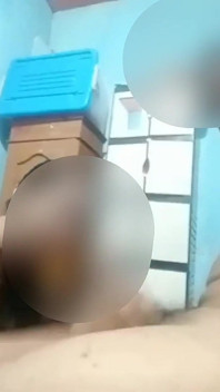 Kayınvalidesinin penisiyle beceriyor