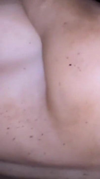 Je mets ma bite dans des poupées sexuelles tout le temps, c’est un cul de poupée sexuelle