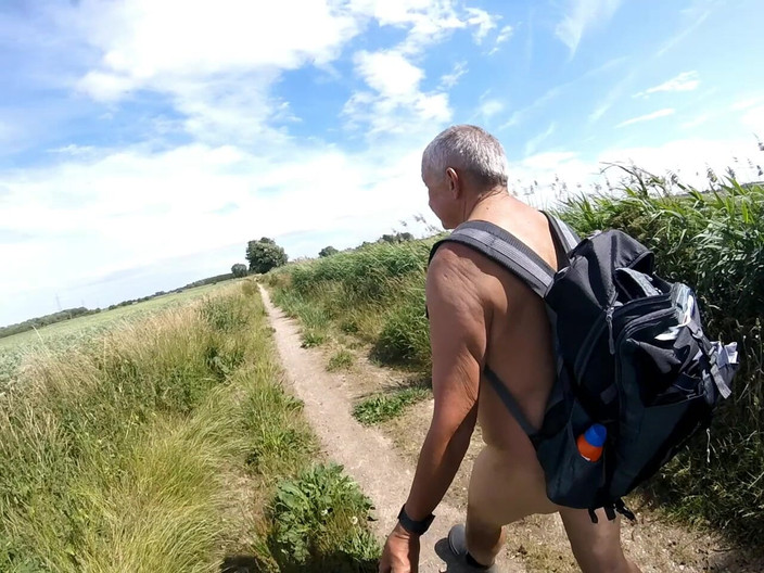 Andy: Promenade 44 2025