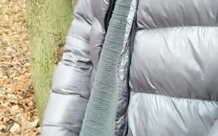 Idmir Sugary: Two Cumshots While Walking Outdoor - Cum After Cum