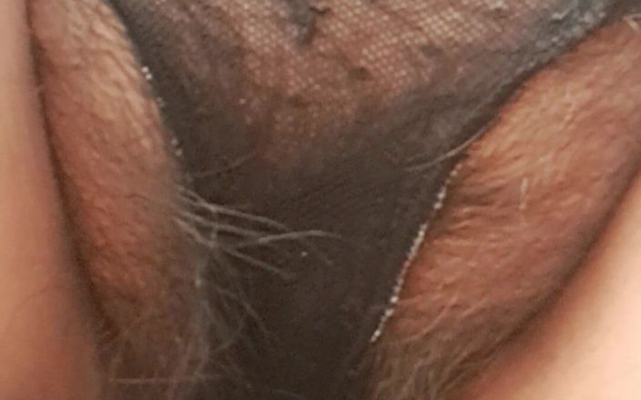 Mommy big hairy pussy: Genomskinliga och håriga trosor