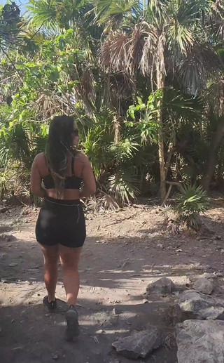 Lexis Star: İkinci videoda seksi olmaya çalışıyorum ama skunk dediğim bir rakun gördüm
