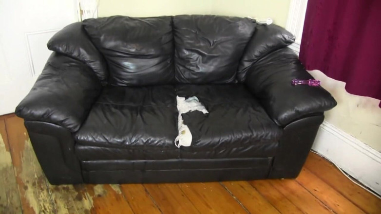 Quinn brooks: Memekku muncrat sambil menutupi sofa kulitku (wmv)