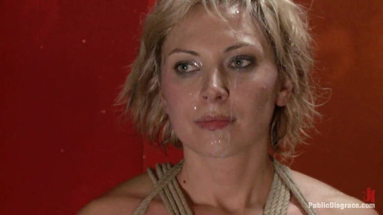 Public Disgrace by Kink: Skylar Preis