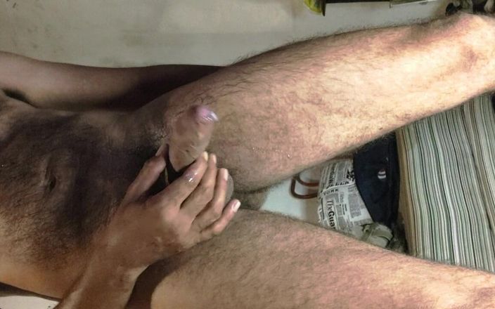 Hairy stink male: Que cheiro