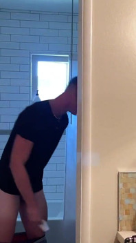 Vad går igenom oskuldens sinne innan han förlorar allt på kameran?