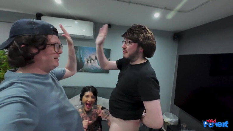 Nerd Pervert: Pixxie Peach - Spunk Slurping Slut dengan Dakwat