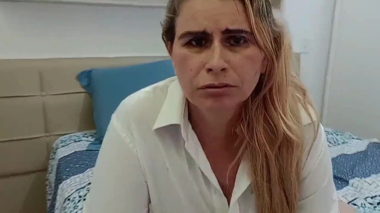 Tiffany Montavani: Fratele vitreg lovește un penis negru pe o mamă sexy...