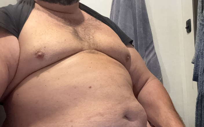 Brewster Bear: 뚱뚱한 아빠의 집에 혼자