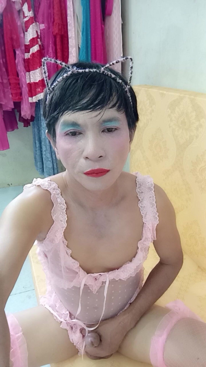 nguyen dang thien tri: Transsexuală purtând porno sexy în lenjerie care face dragoste să fută...