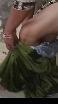 Desi Romantyczna randka w tajnym miejscu - Pasja dziewczyny Salwar Suit uwolniona