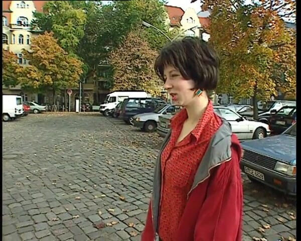 YOUR FIRST PORN: Очень волосатая Martina показывает себя интимно мягкий клип