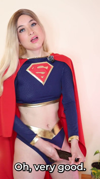 Super Girl sizin için CEI ve JOI yapıyor