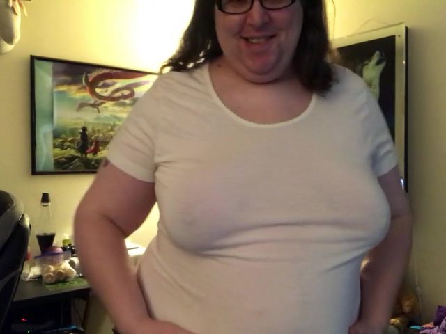 Trying on a Very Tight Shirt (Moobdood's Fat Emporium)