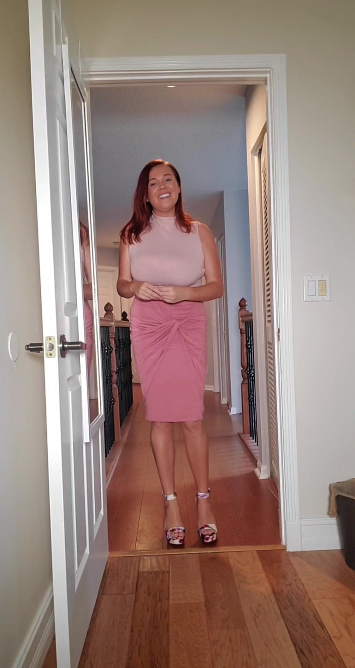 Annabelle Rogers: POV pošlete své nejlepší kamarádce macecha čůrák pic