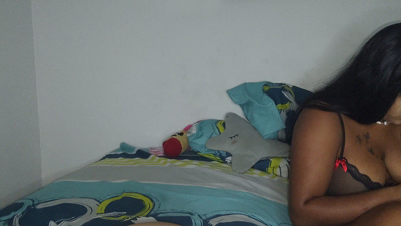 PABLO N3GROBAR: Bts 커미 베어와 릴 라티나