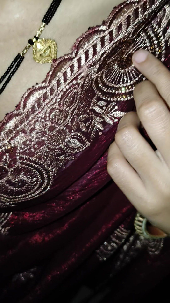 Annumastani: Desi heißes zimmermädchen