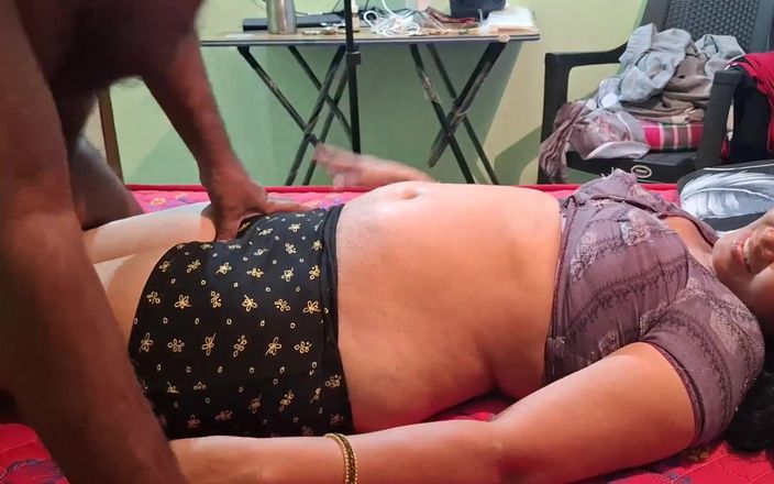 Sexy sindu: Une bhabhi indienne sexy se fait baiser par son mari