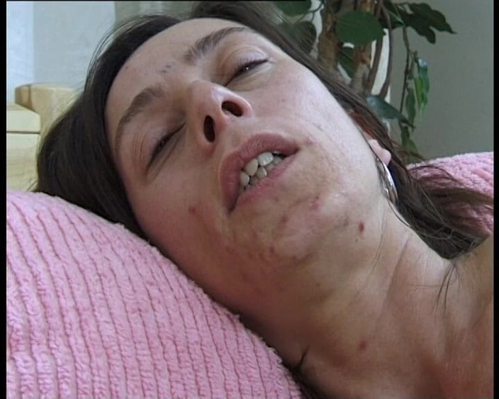 YOUR FIRST PORN: Дилдошлампа - дилдо шлюшка