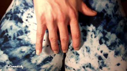 Porno angels: A goddess' cameltoe