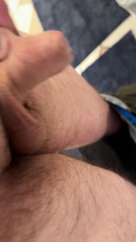Kleine Jungfrau Pinkelt Mit Kleinem Schwanz