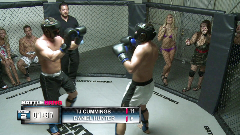 My Favorite Pornstars: Pulchna nastolatka jedzie na kutasie silnego mężczyzny