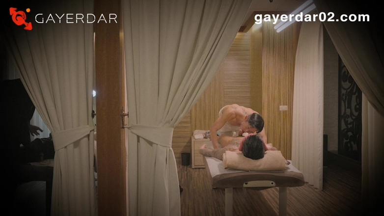 GAYERDAR: GD-024-Massaggio taiwanese tatuato, riprese spontanee/Insegnante maschio muscoloso senza sella, scopa