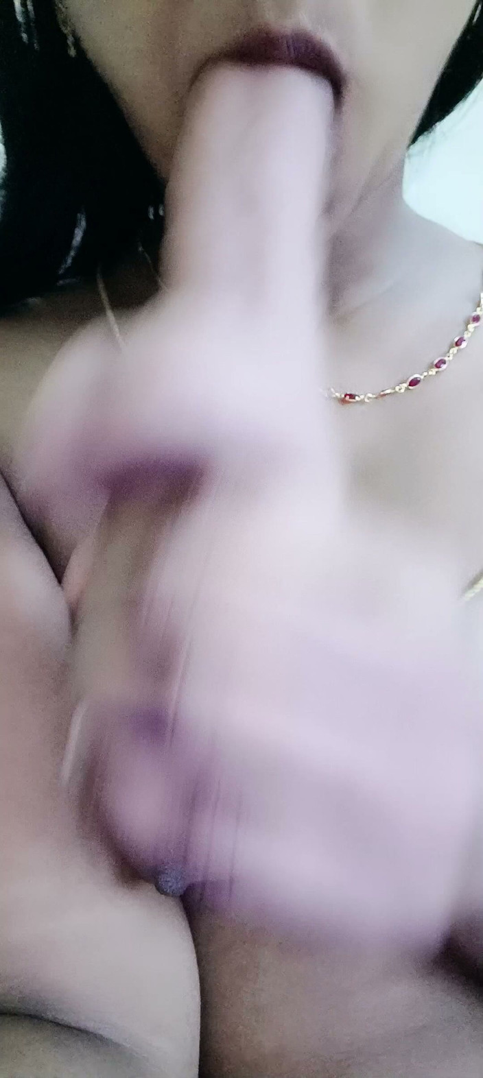 Riyatamilmallu: Toy Sucking