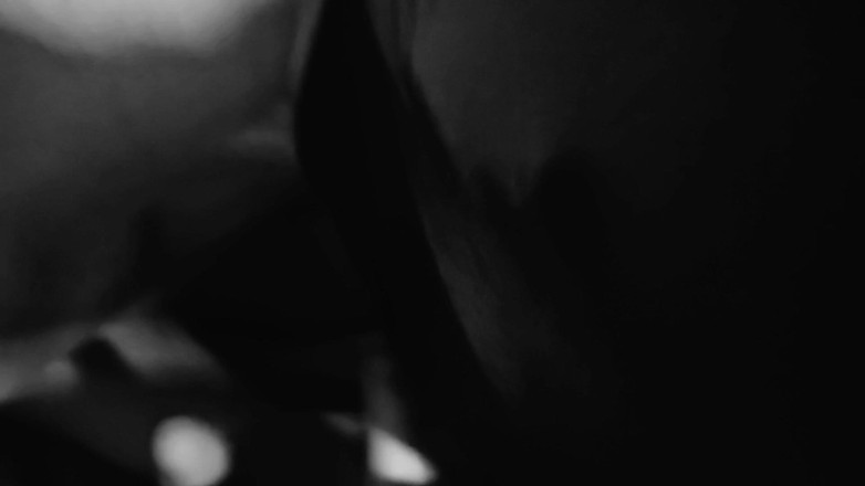 Misses Dickinson and Roughael: Comiendo coño, digitación y bofetadas