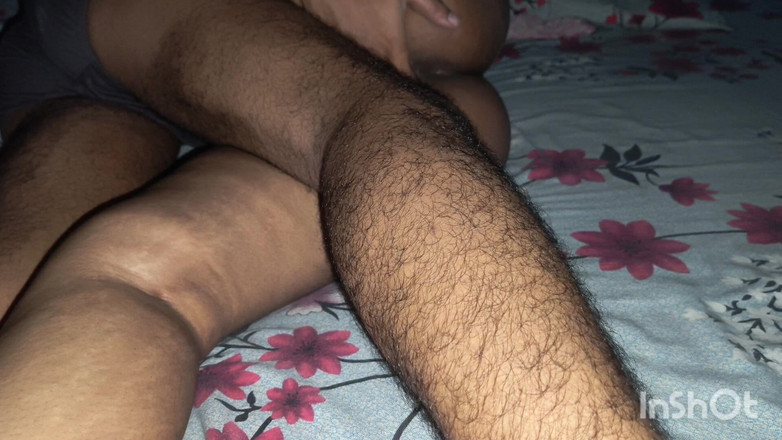 angelstar7834: Desi bhabhi ging, nachdem sie ihr zuhause vergessen hatte
