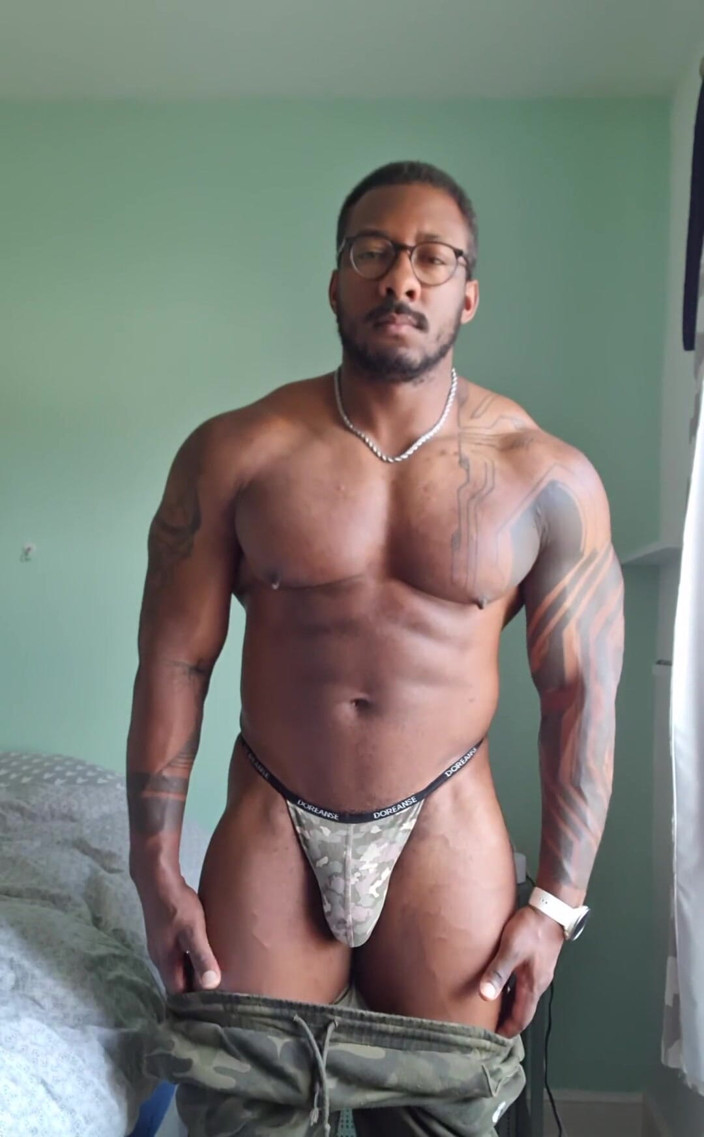 Amadeus: Raw Clip Posing in a Thong You Like What You...