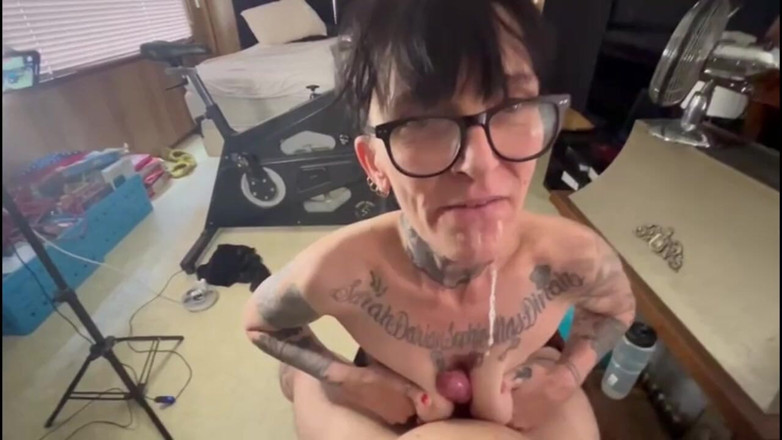 aewin11: Stepdaddy Loves to Fuck My Tight Little Asshole