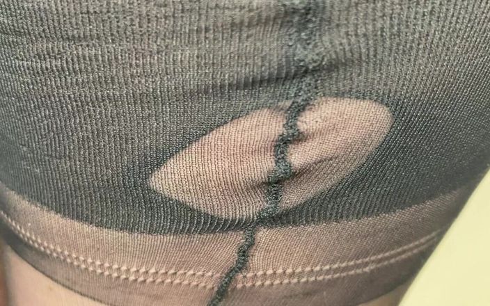 Mr MF: I piedi della signora matura indossando i suoi punti di...