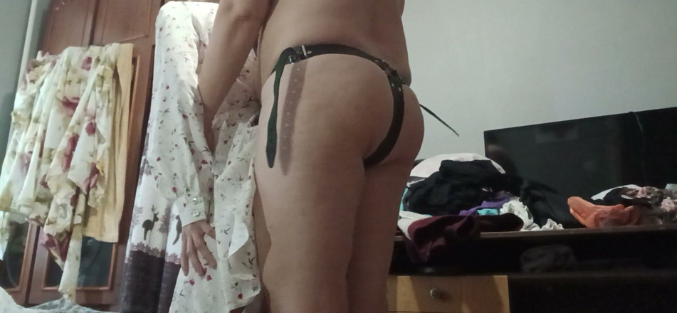 Lesbian-illusion: My Boyfriend’s Stepmother Fucks Me with a Strap-on Under My...