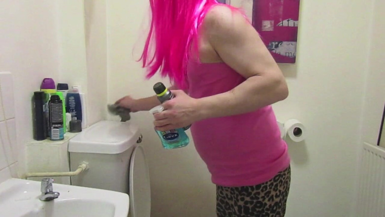 Lilly Disgrace: Cleaning toilet with moof