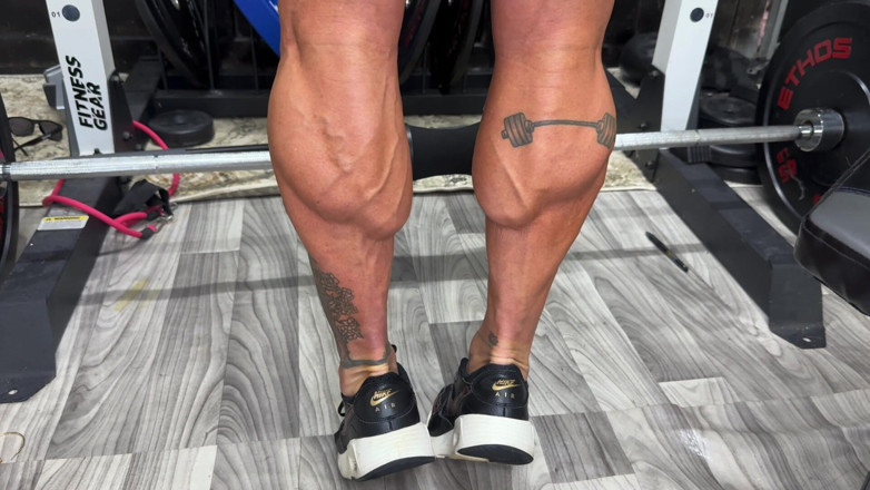 Kandylegsxxx: Muscle MILFs Cum Command JOI