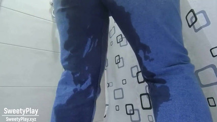 SweetyPlay: 오줌 싸는 절망 젖은 청바지.