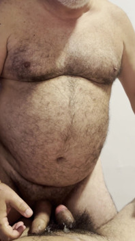 Mature Bear Cumming
