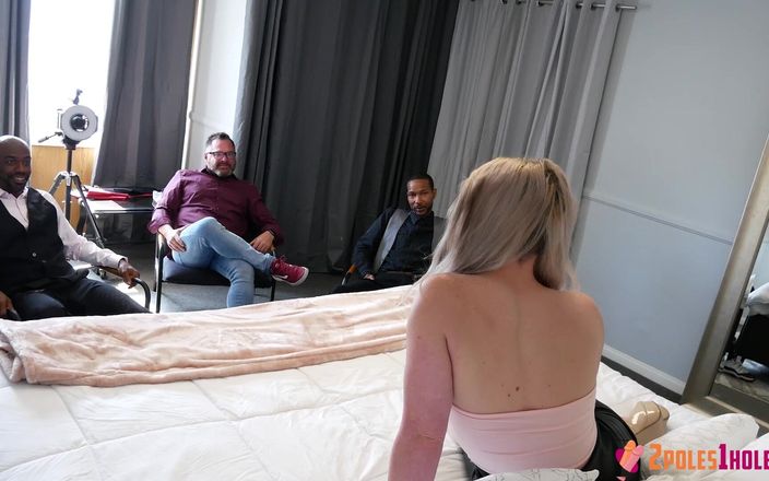 CreamPiled: Joven esposa caliente lista para 2 polos - Kay