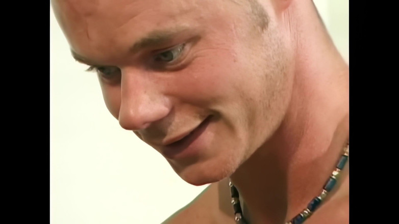 RATATATA!: 查理·玛丽：年轻，金发，渴望让一根大鸡巴进入她体内