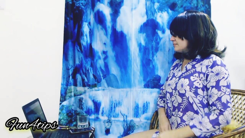 Bolly Karma: Hal yang dilakukan adik tiri saat liburan