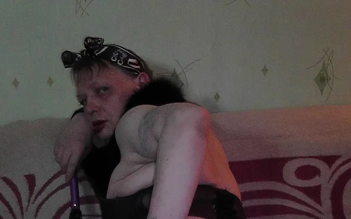 Sweet slut sissy Svetik: DominaSvetik