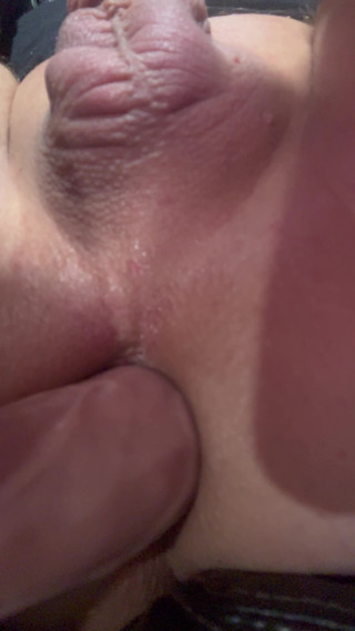 Lost Leo productions: Sólo masáž prostaty