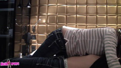 Aische Pervers: В Париже