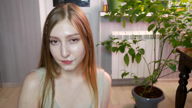 PussyKageLove: Hårt knullad en skönhet i leggings på bordet och sperma...
