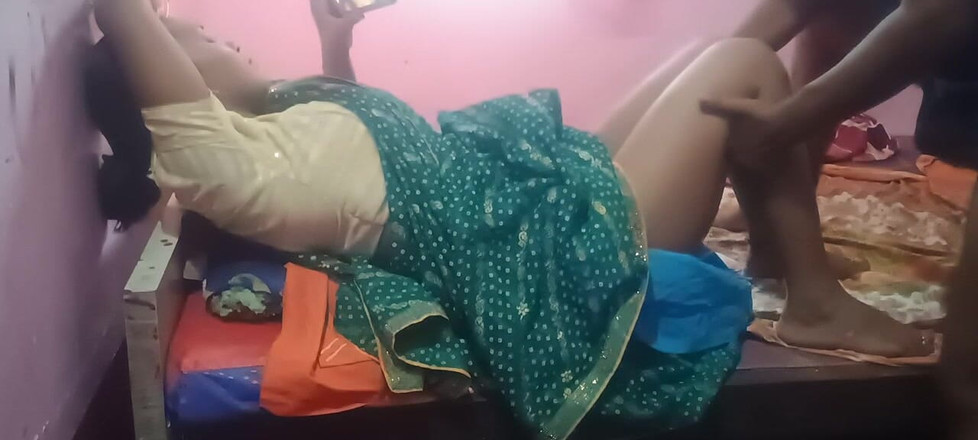 Sobha rani: Desi dorf bhabhi viraler sex hindi chudai